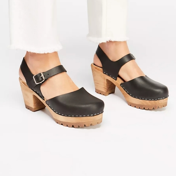 Mia Abby Clog - Picture 3 of 6